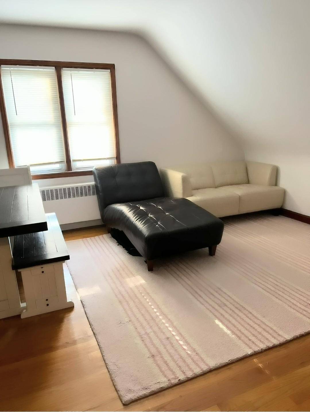 #14 photo, 20 Baker Place, Staten Island , NY 10310