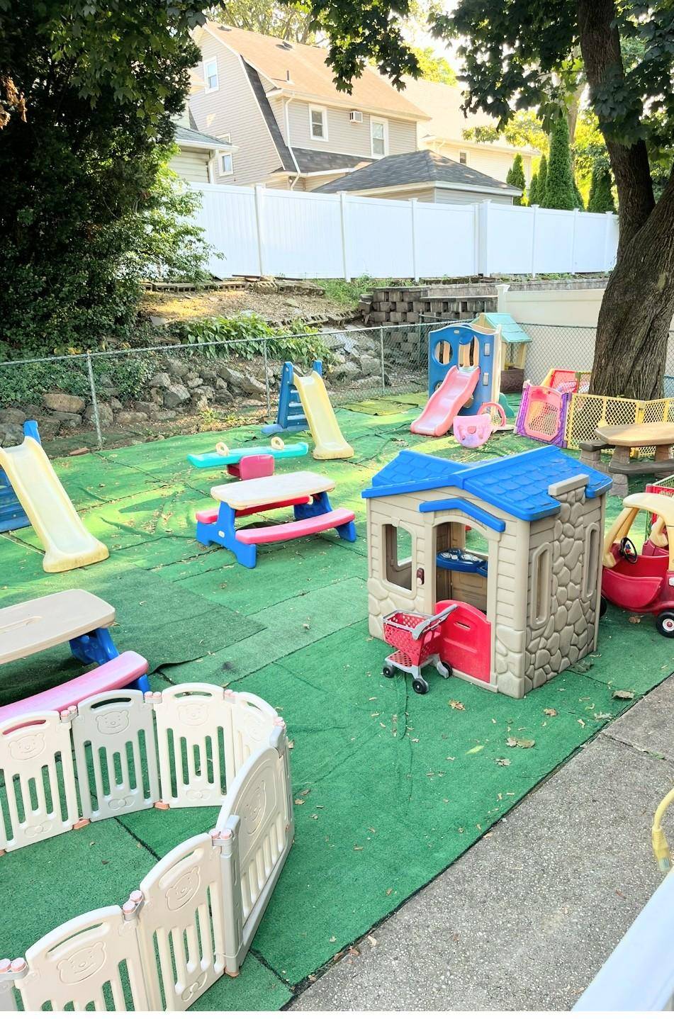 #3 photo, 20 Baker Place, Staten Island , NY 10310