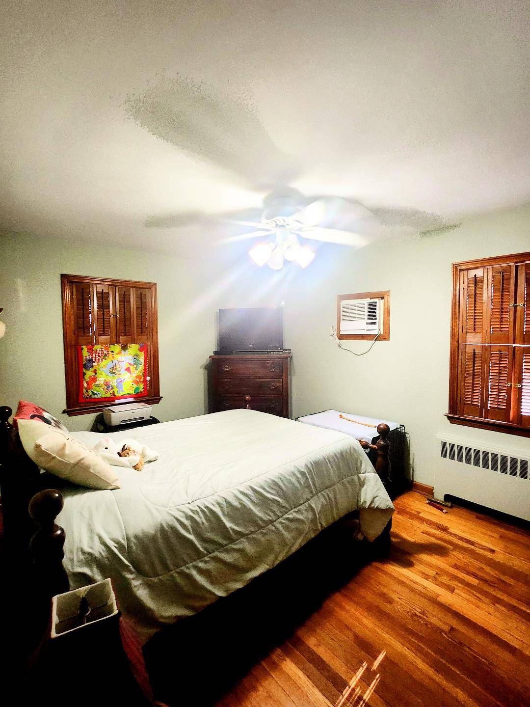 #8 photo, 20 Baker Place, Staten Island , NY 10310