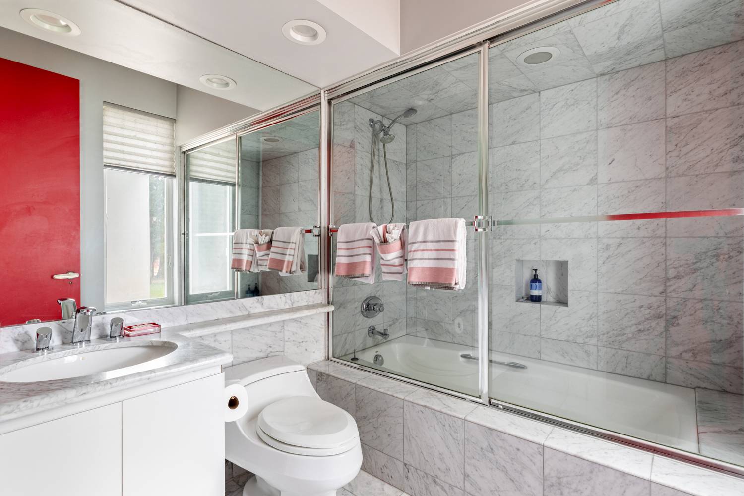 #28 photo, 12 GLEN OAK CT, サフォーク郡 Wainscott , NY 11975