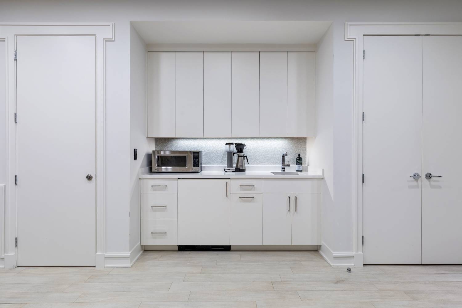 #30 photo, 12 GLEN OAK CT, サフォーク郡 Wainscott , NY 11975