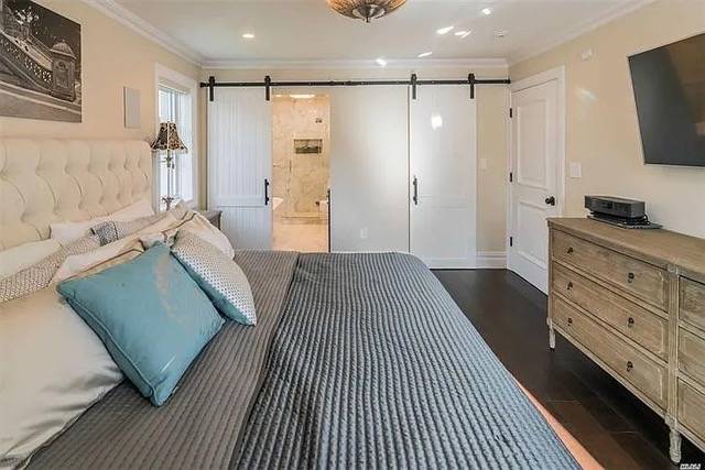 #9 photo, 211-22 34th Rd, Bayside , NY 11361