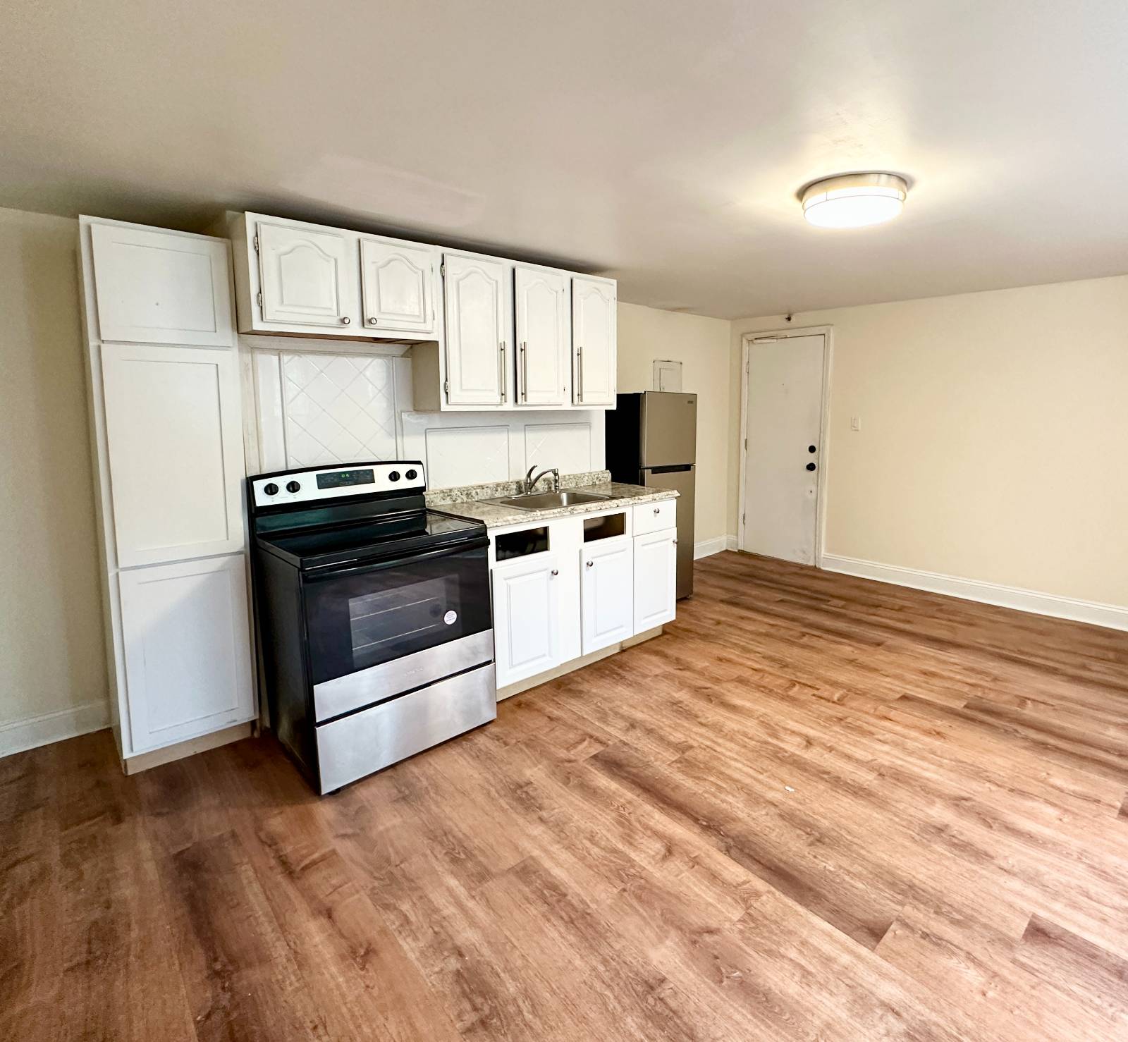 #2 photo, 199 New Scotland Ave, #5, Albany , NY 12208