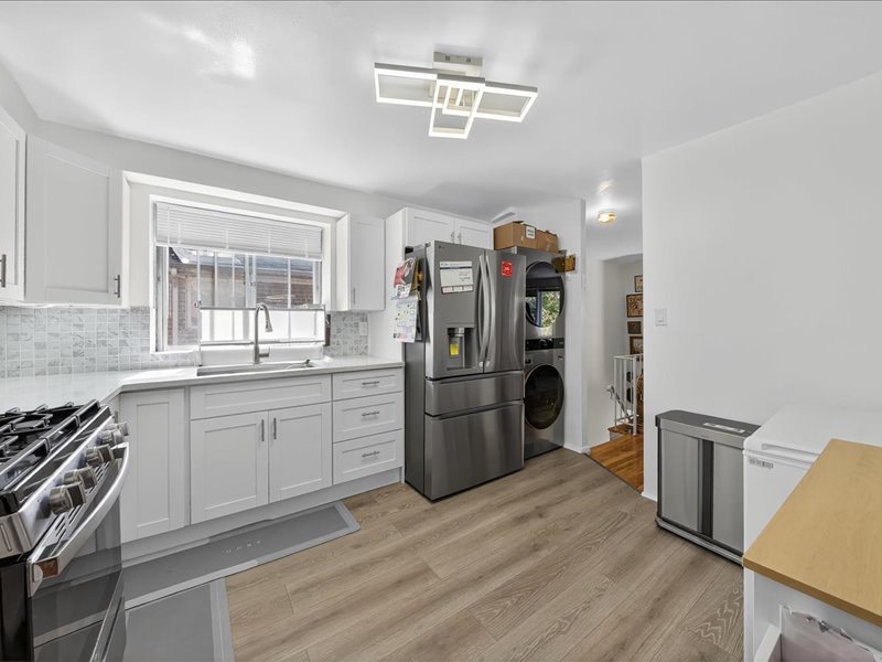 #18 photo, 1259 East 68th St, ブルックリン区 Bergen Beach , NY 11234