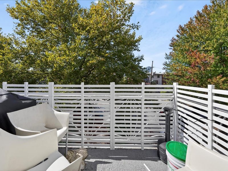 #24 photo, 1259 East 68th St, ブルックリン区 Bergen Beach , NY 11234