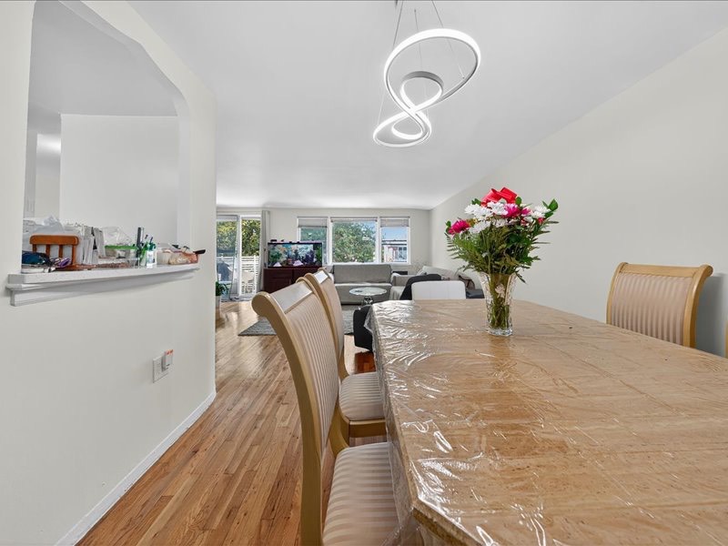 #25 photo, 1259 East 68th St, ブルックリン区 Bergen Beach , NY 11234