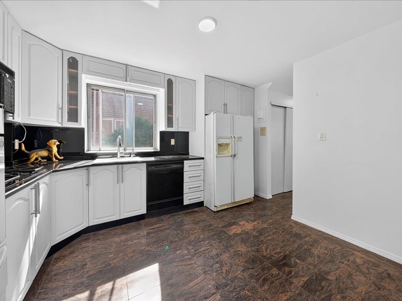 #35 photo, 1259 East 68th St, ブルックリン区 Bergen Beach , NY 11234