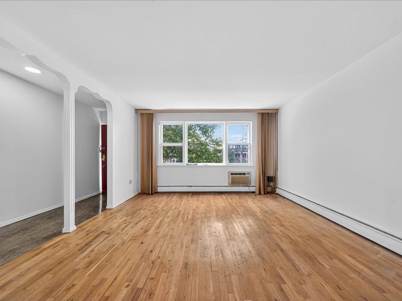 #39 photo, 1259 East 68th St, ブルックリン区 Bergen Beach , NY 11234