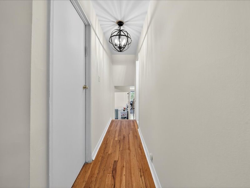 #40 photo, 1259 East 68th St, ブルックリン区 Bergen Beach , NY 11234