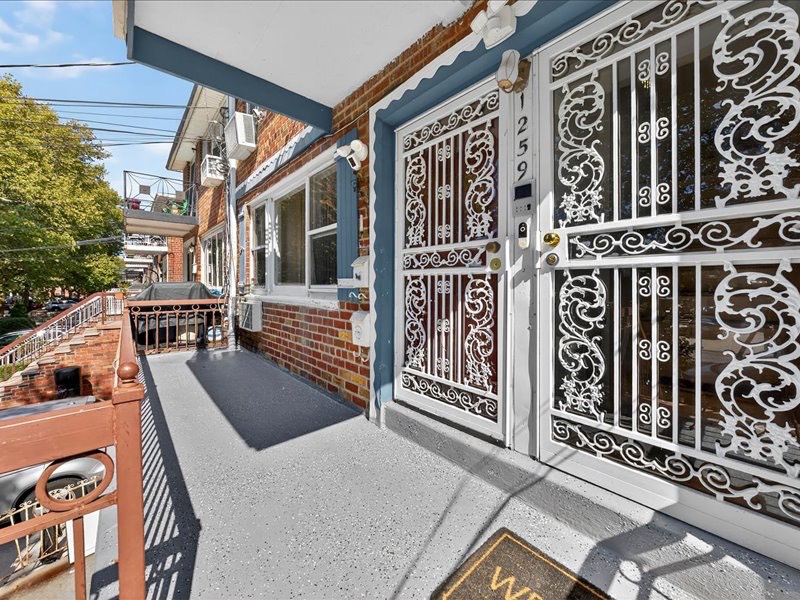 #6 photo, 1259 East 68th St, ブルックリン区 Bergen Beach , NY 11234