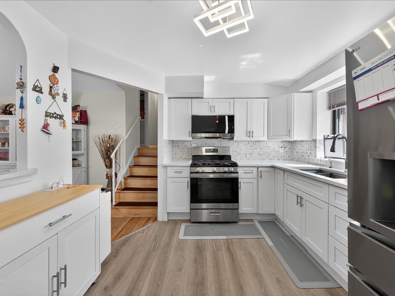 #9 photo, 1259 East 68th St, ブルックリン区 Bergen Beach , NY 11234