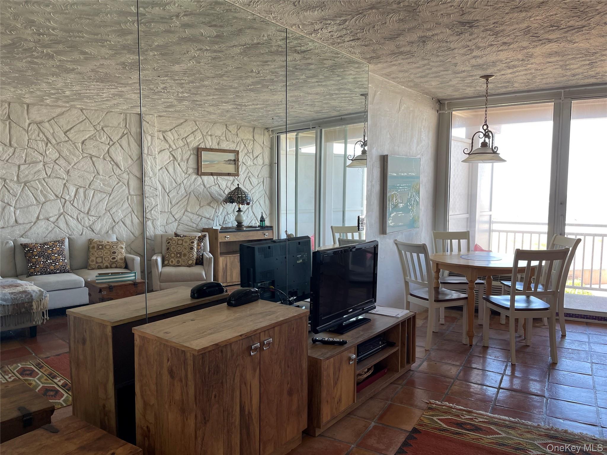 #8 photo, 830 Shore Road, Long Beach , NY 11561