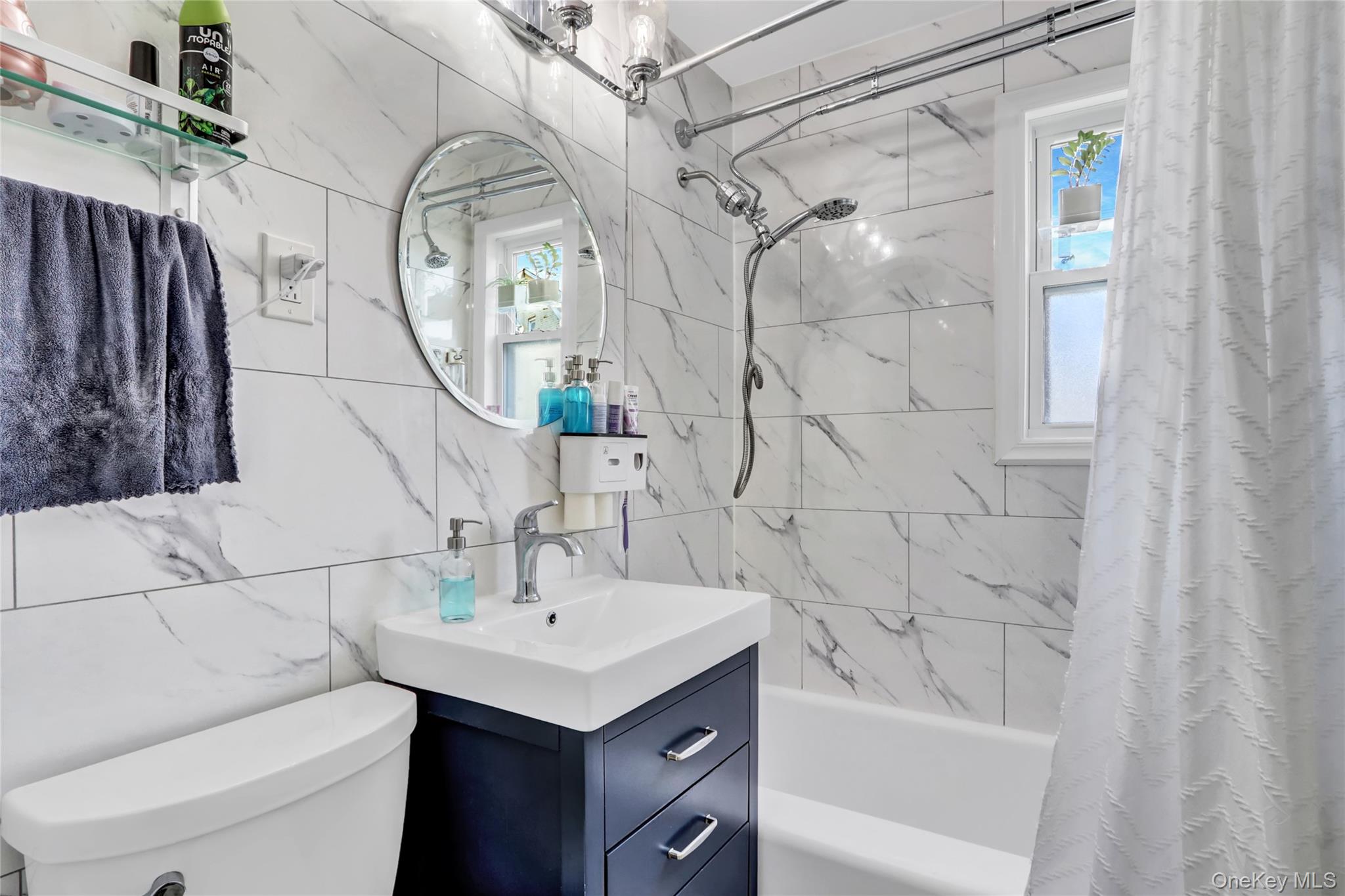 #9 photo, 69-14 Little Neck Parkway, クイーンズ区 Glen Oaks , NY 11004