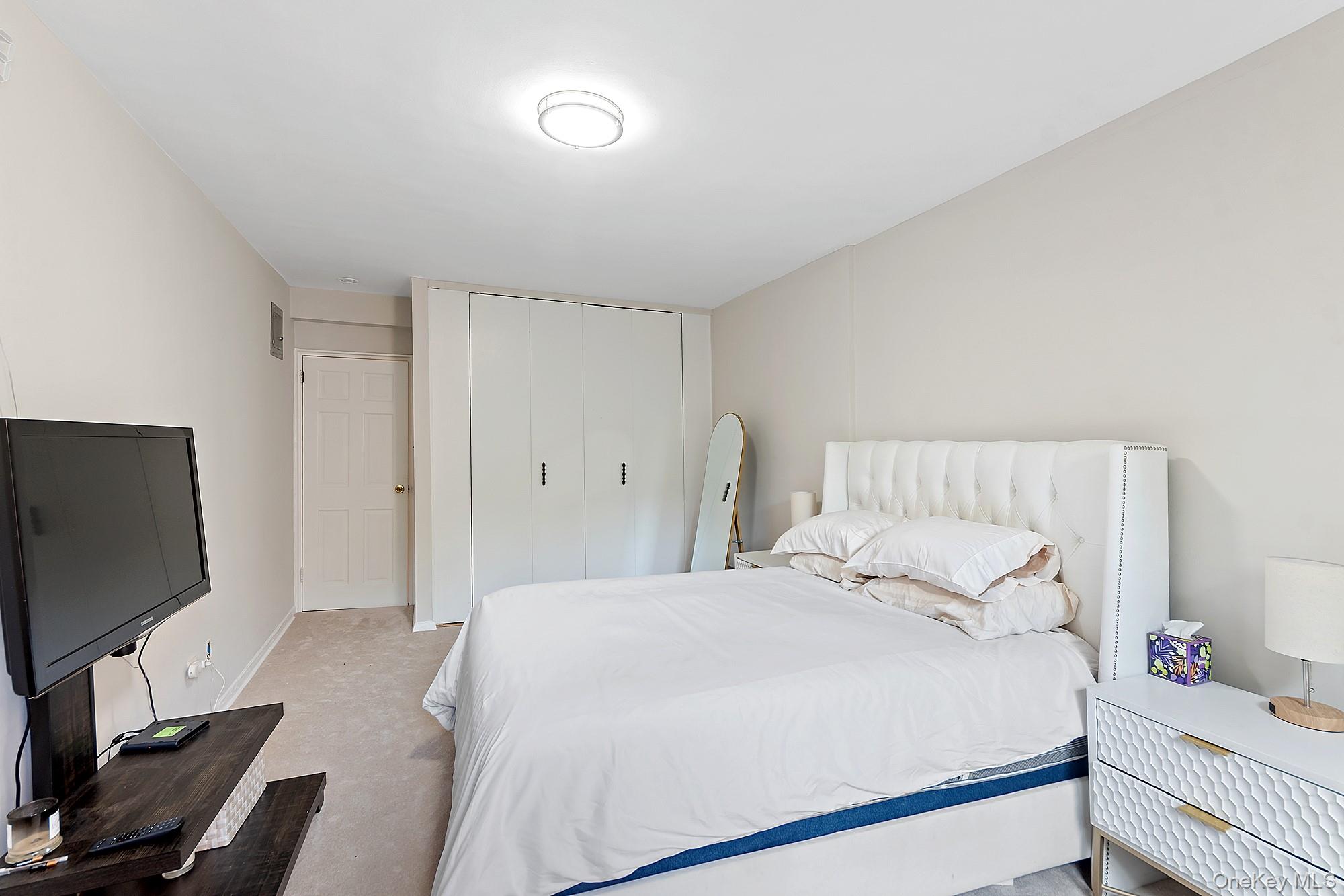 #14 photo, 629 Kappock Street, Bronx , NY 10463