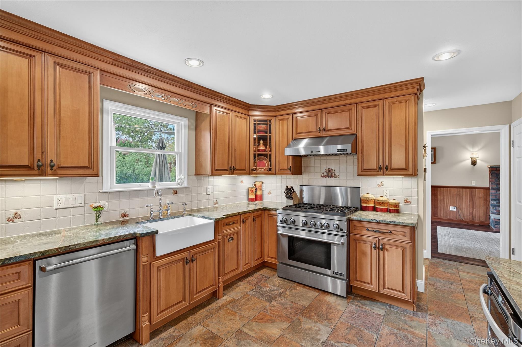 #16 photo, 16 Puritan Lane, Washingtonville , NY 10992