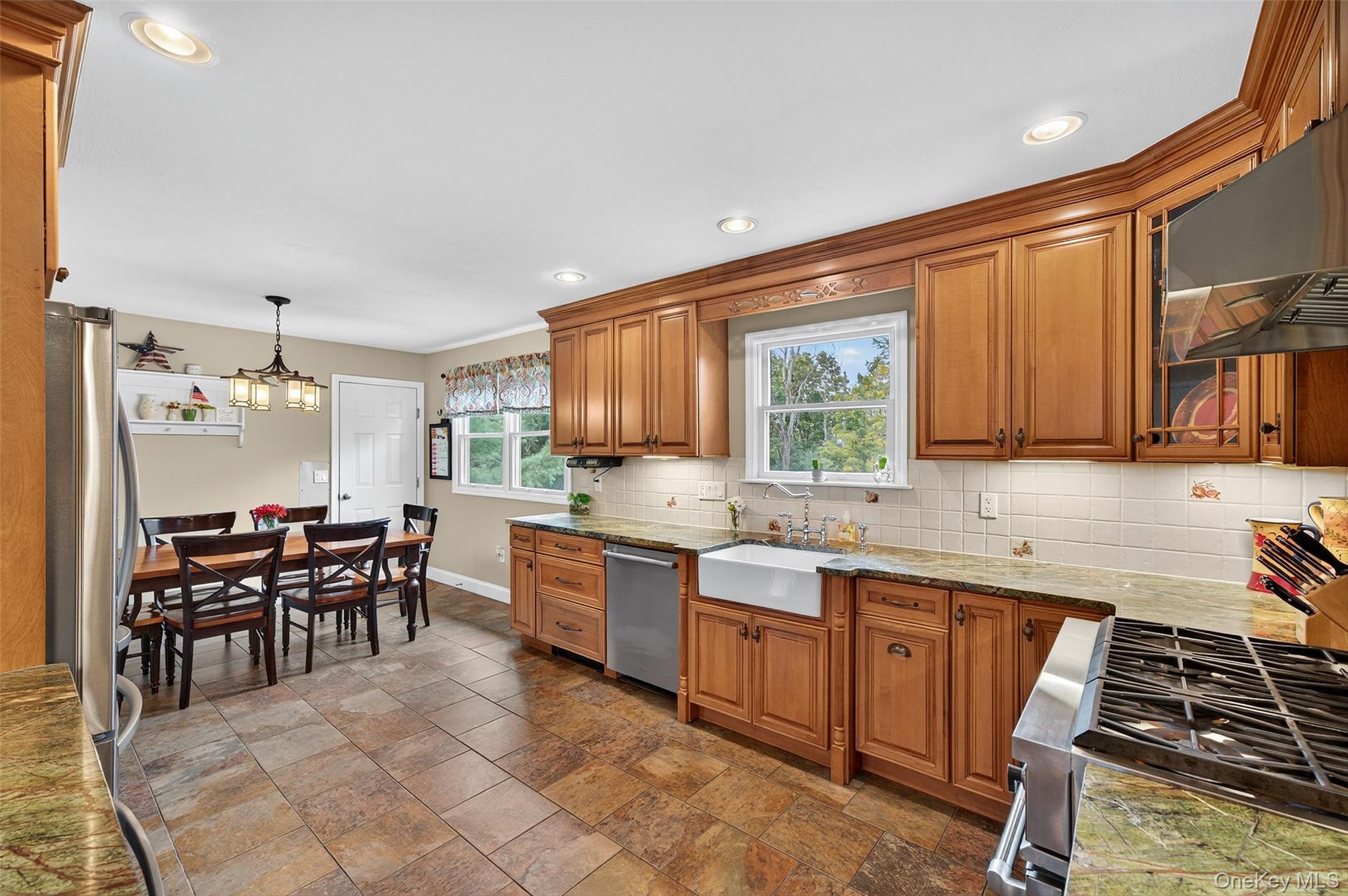 #18 photo, 16 Puritan Lane, Washingtonville , NY 10992