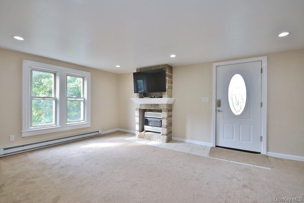 #1 photo, 208 Myrtle Ave, Mahopac , NY 10541