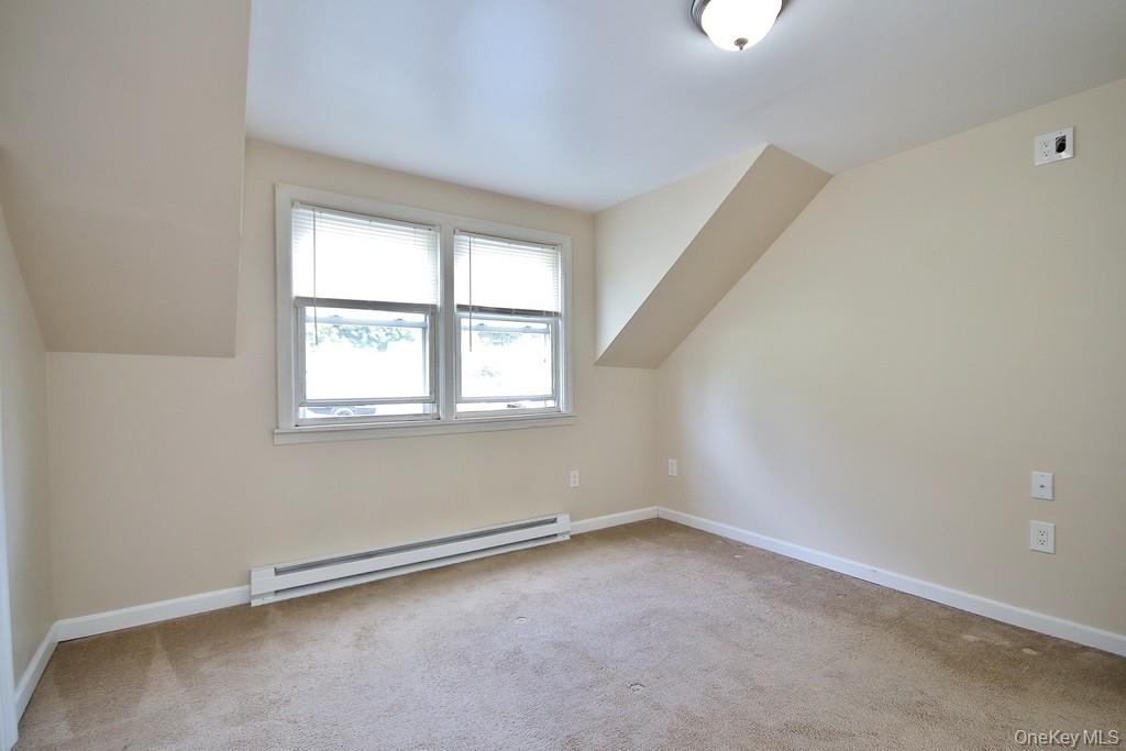 #6 photo, 208 Myrtle Ave, Mahopac , NY 10541