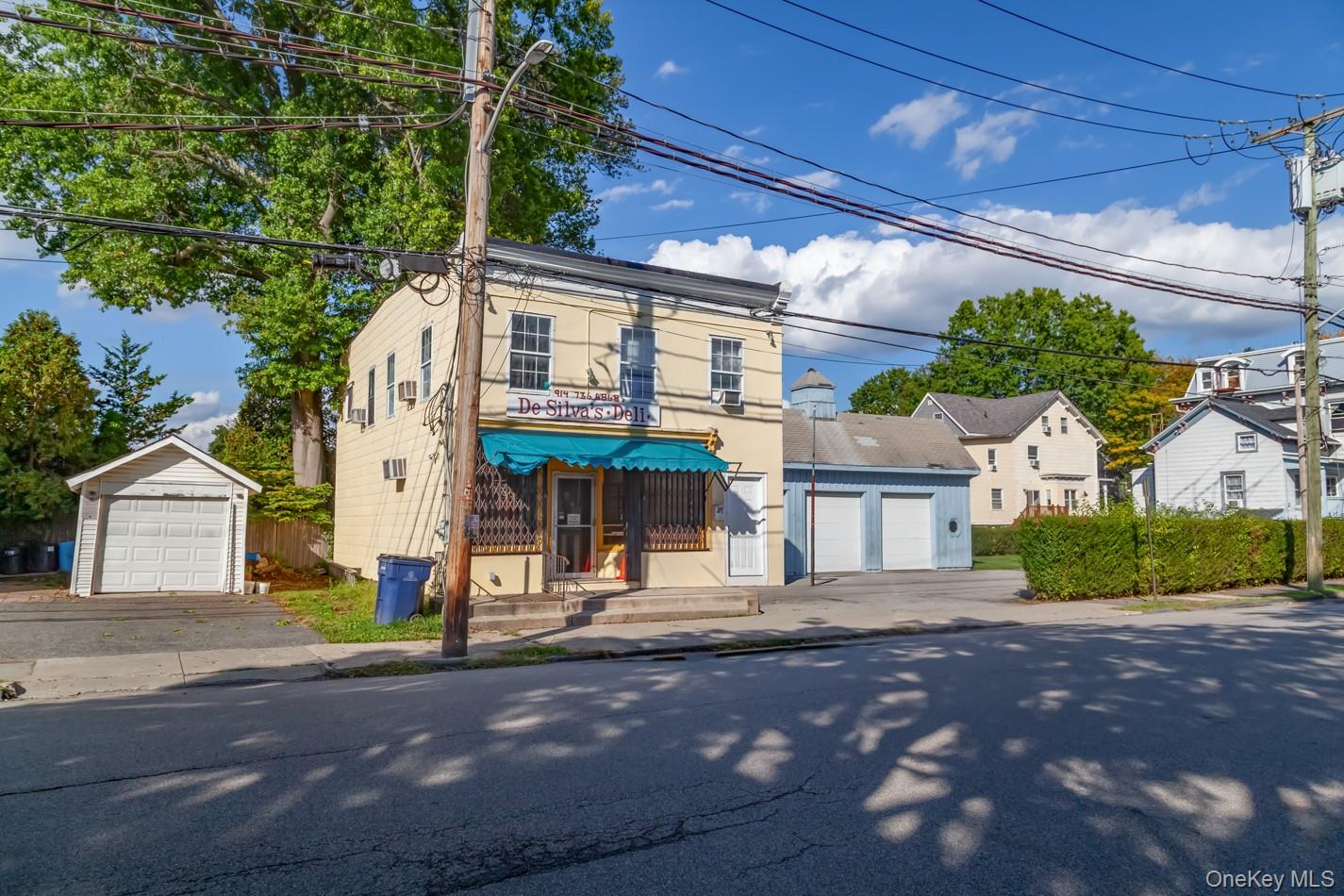 #7 photo, 808 Elm Street, Peekskill , NY 10566