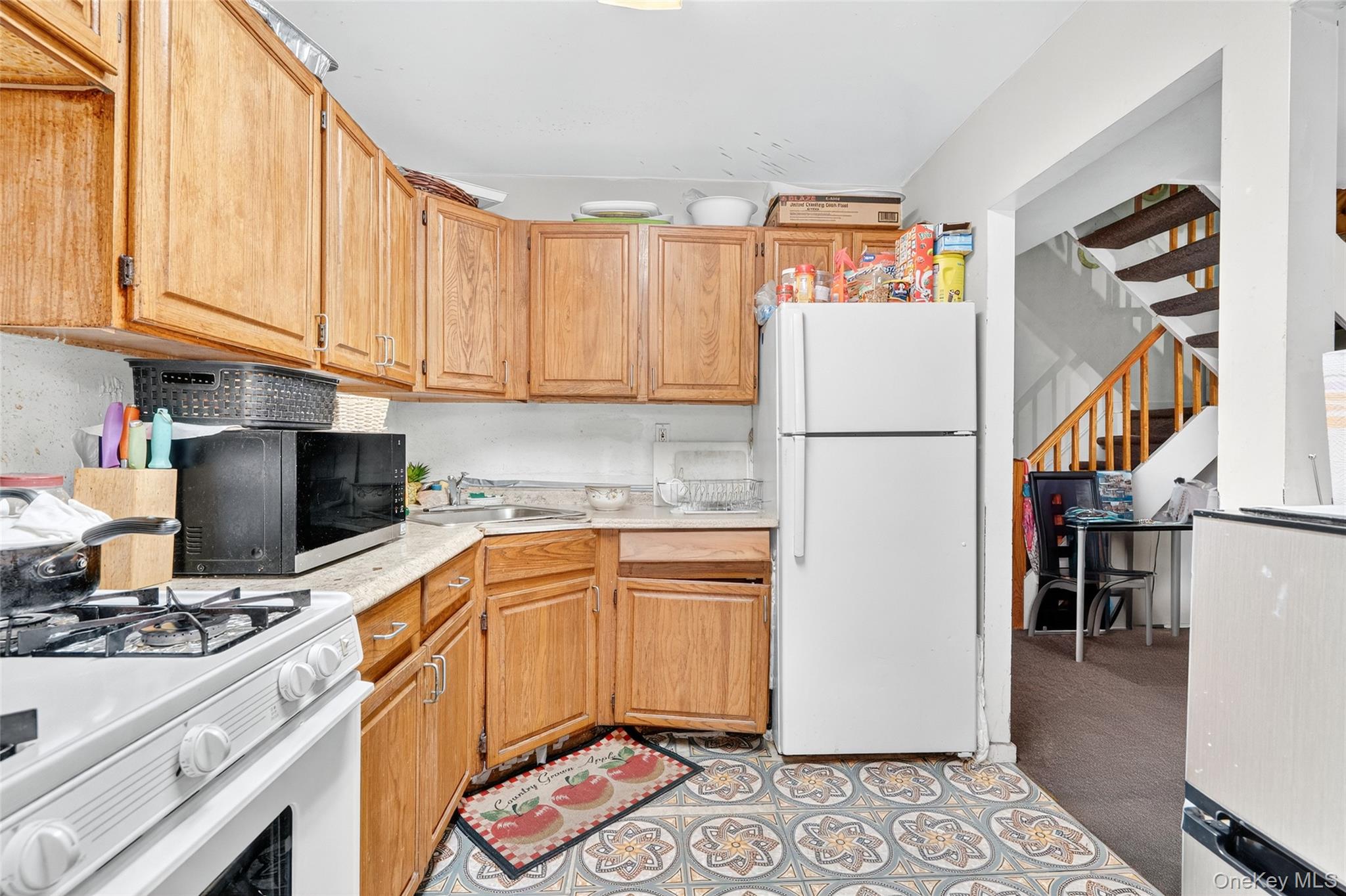 #16 photo, 142 W 175th Street, Bronx , NY 10453