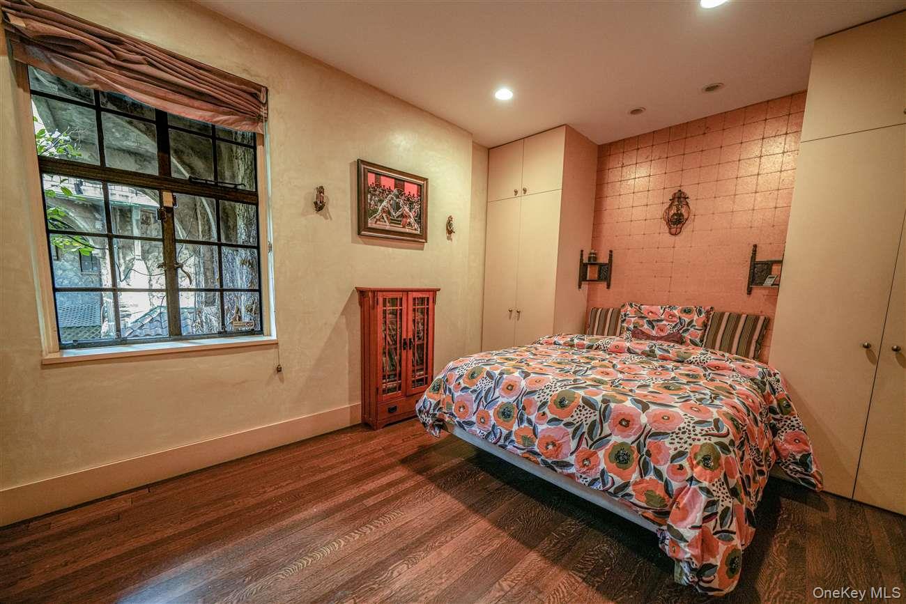 #12 photo, 2501 Palisade Avenue, Bronx , NY 10463