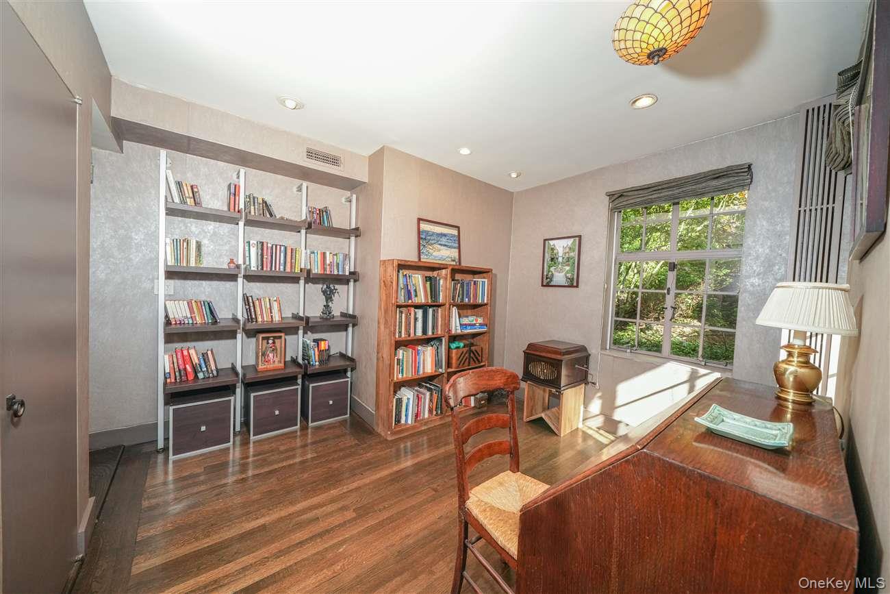 #16 photo, 2501 Palisade Avenue, Bronx , NY 10463