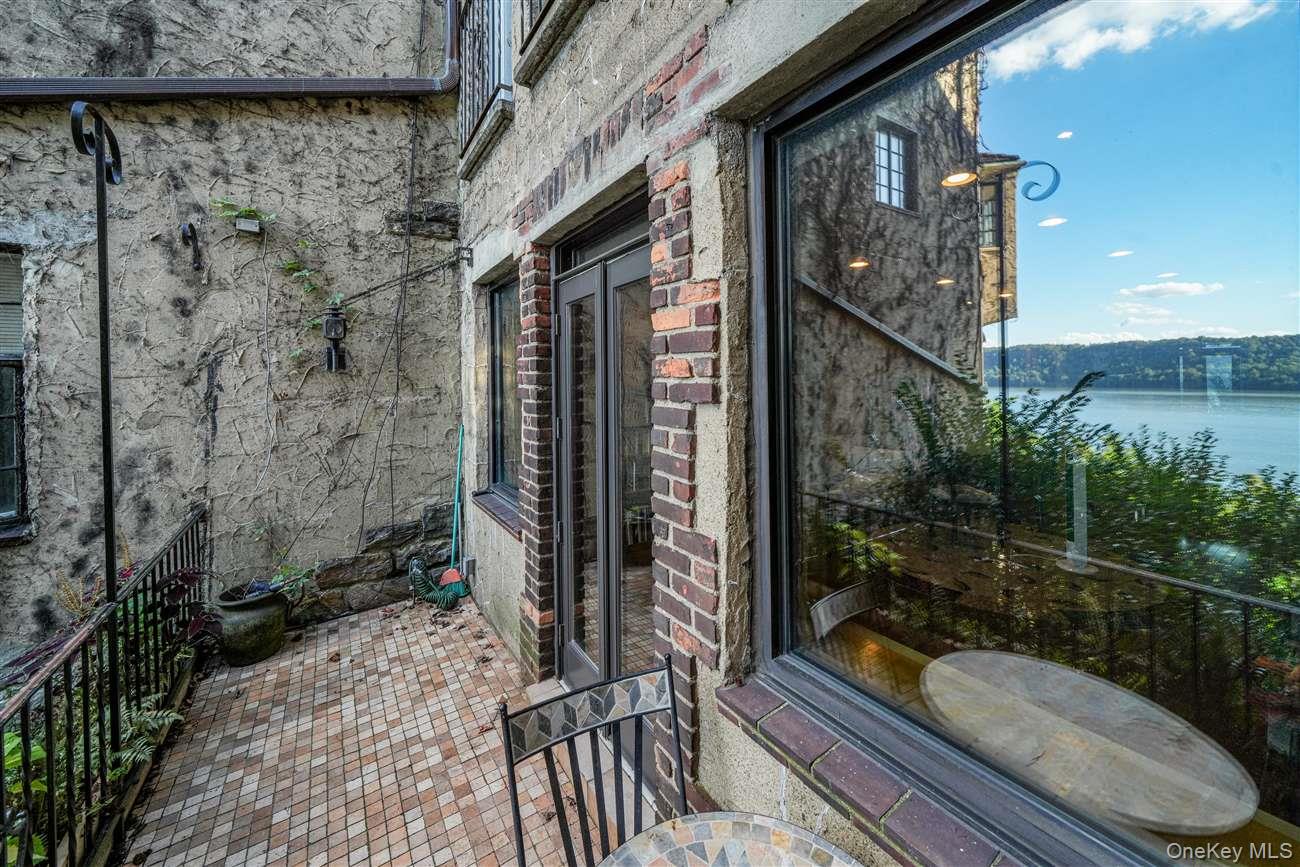 #9 photo, 2501 Palisade Avenue, Bronx , NY 10463