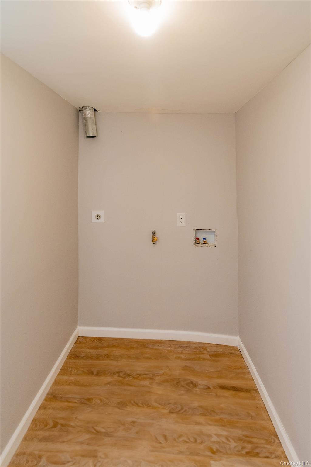 #9 photo, 108 John Street, Kingston , NY 12401