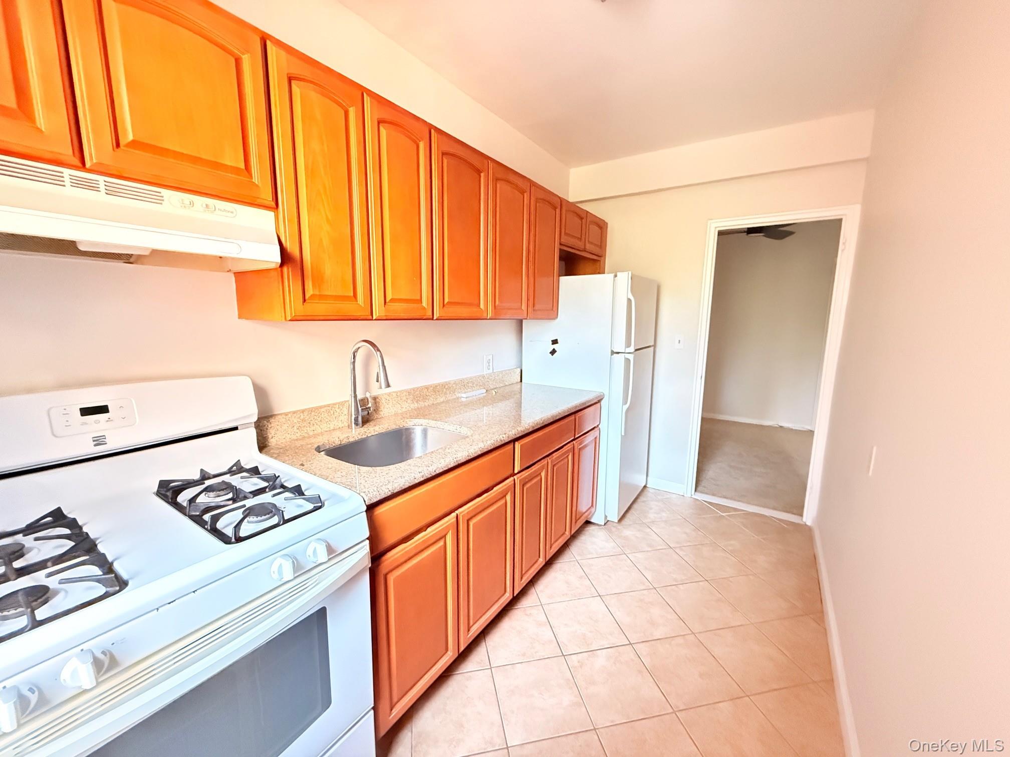 #1 photo, 790 Bronx River Road, Bronxville , NY 10708