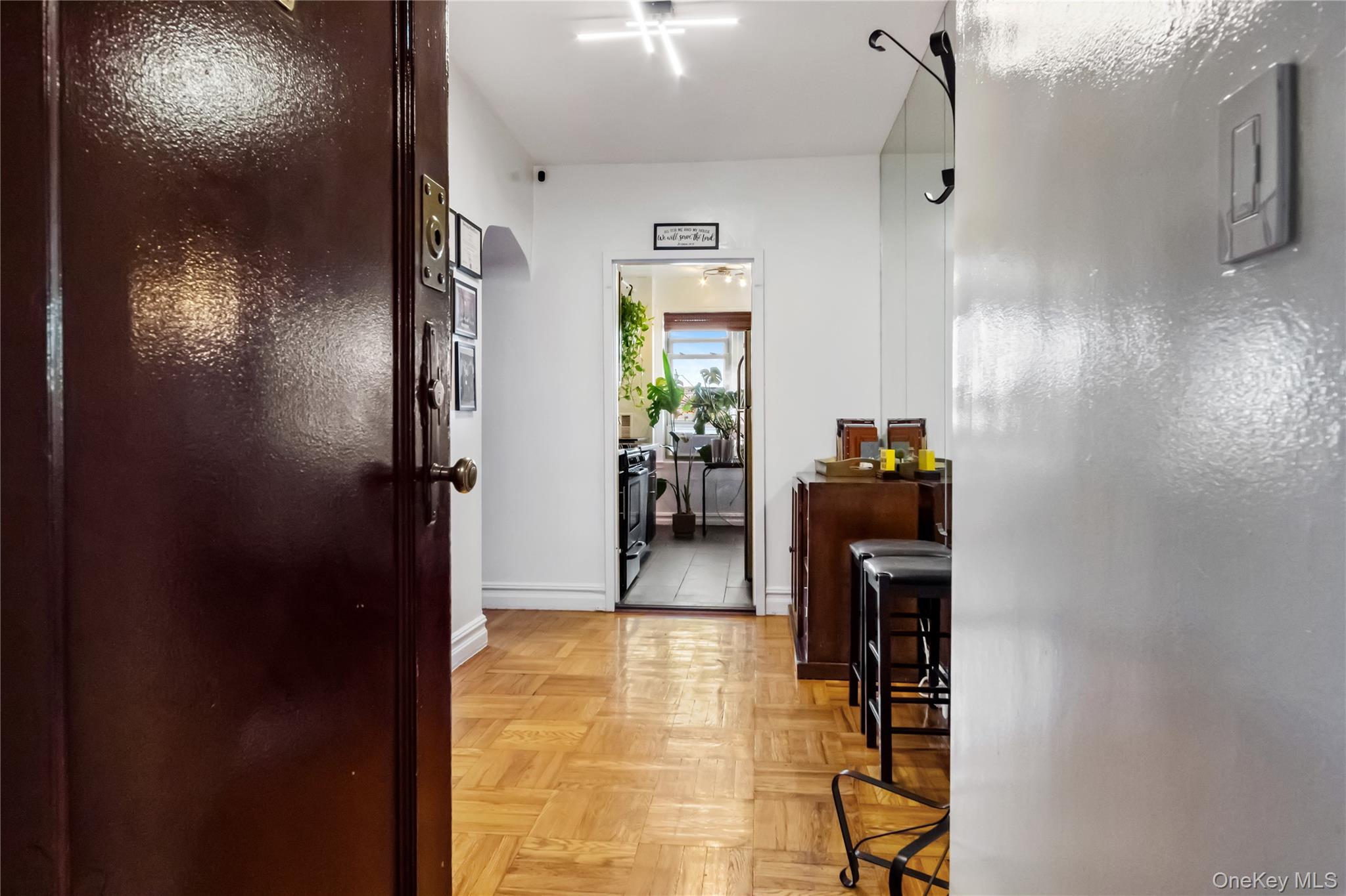 #4 photo, 4805 42nd Street, クイーンズ区 Sunnyside , NY 11104