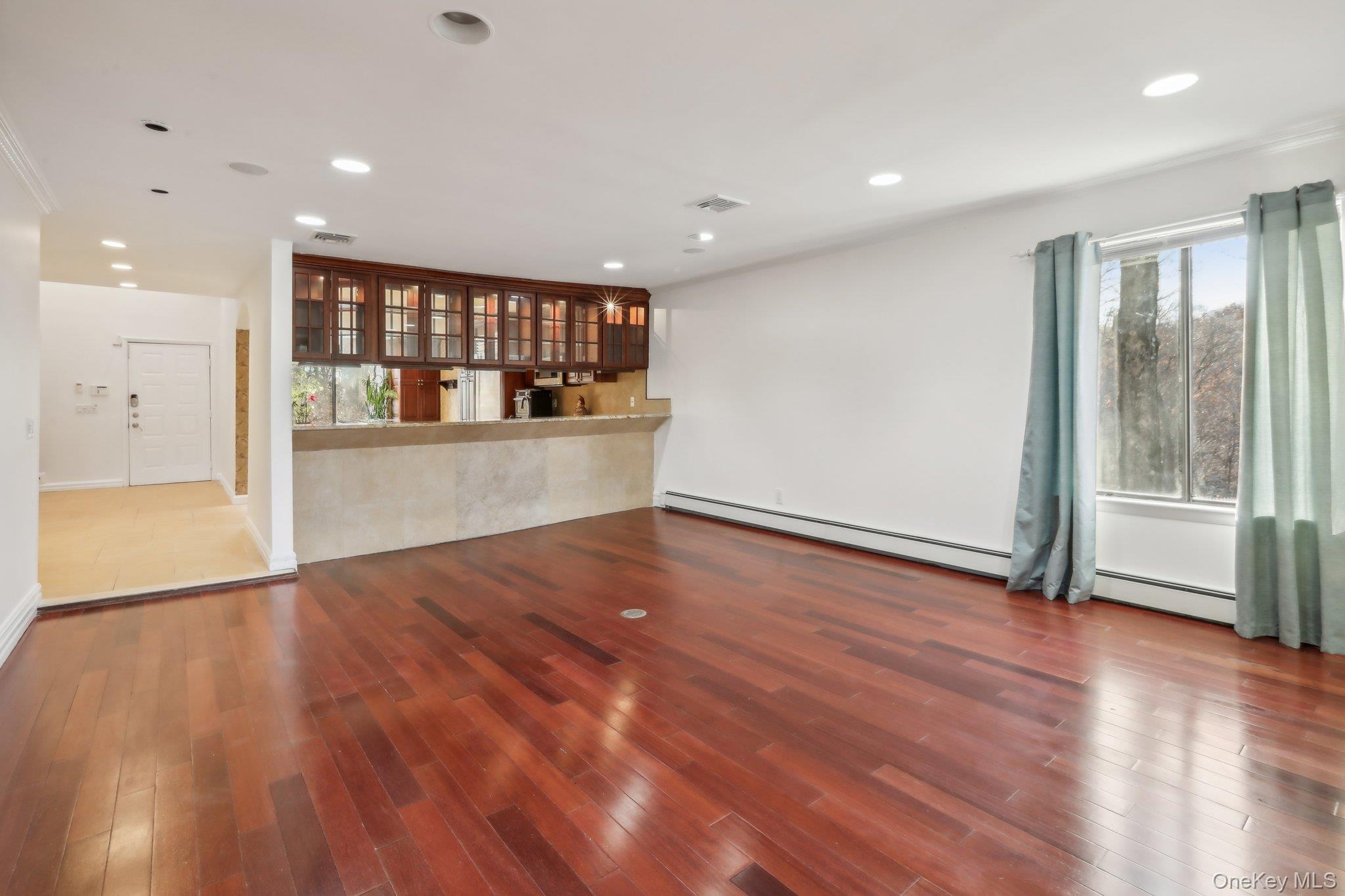 #13 photo, 74 Pheasant Run, Millwood , NY 10546