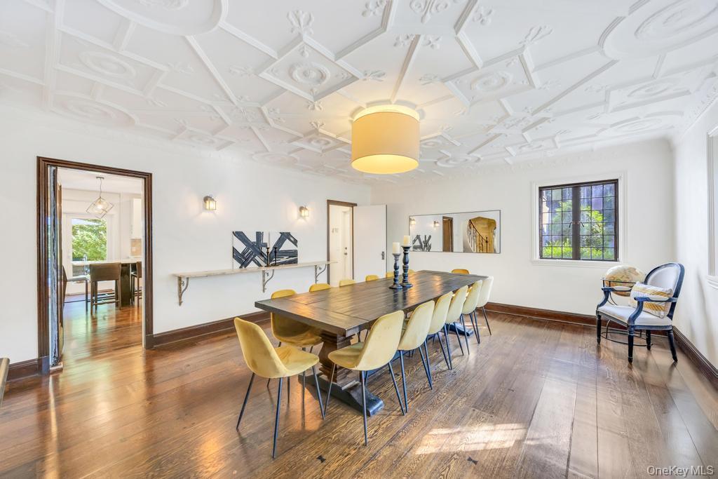 #11 photo, 65 Clover Drive, Great Neck , NY 11021