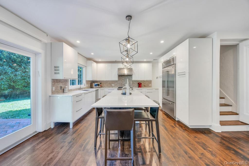 #13 photo, 65 Clover Drive, Great Neck , NY 11021