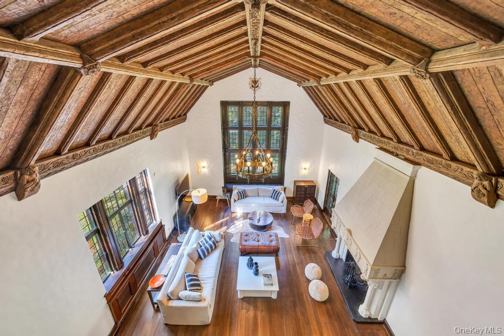 #5 photo, 65 Clover Drive, Great Neck , NY 11021