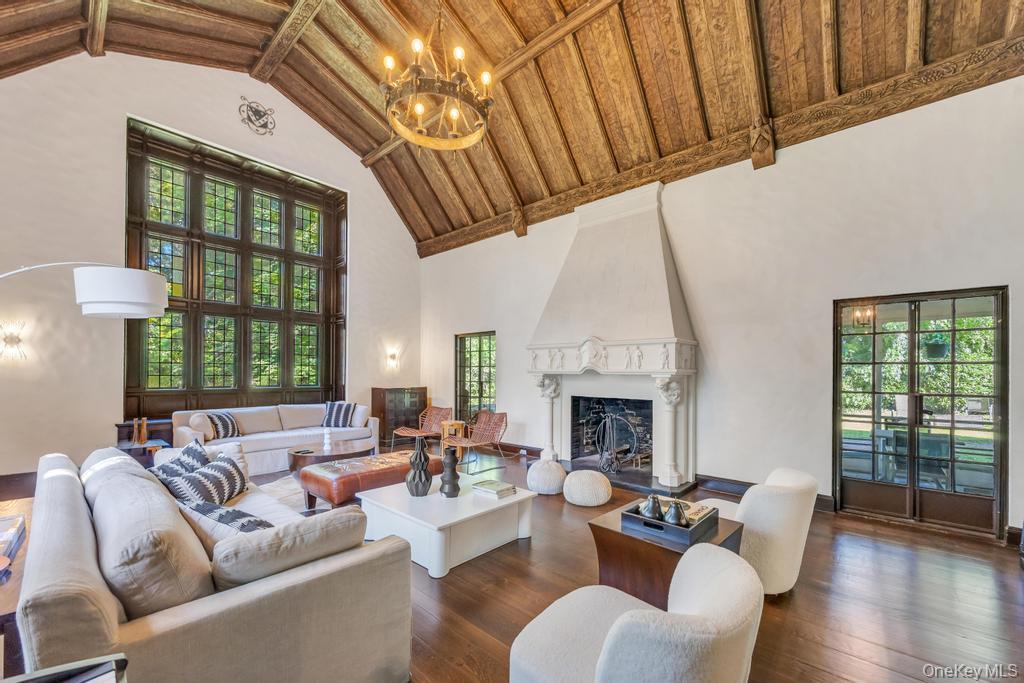 #6 photo, 65 Clover Drive, Great Neck , NY 11021