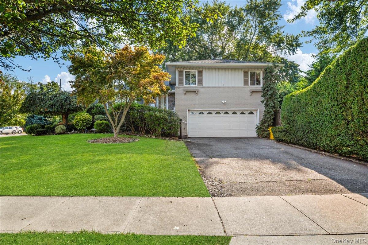 #1 photo, 2 Doone Drive, Syosset , NY 11791