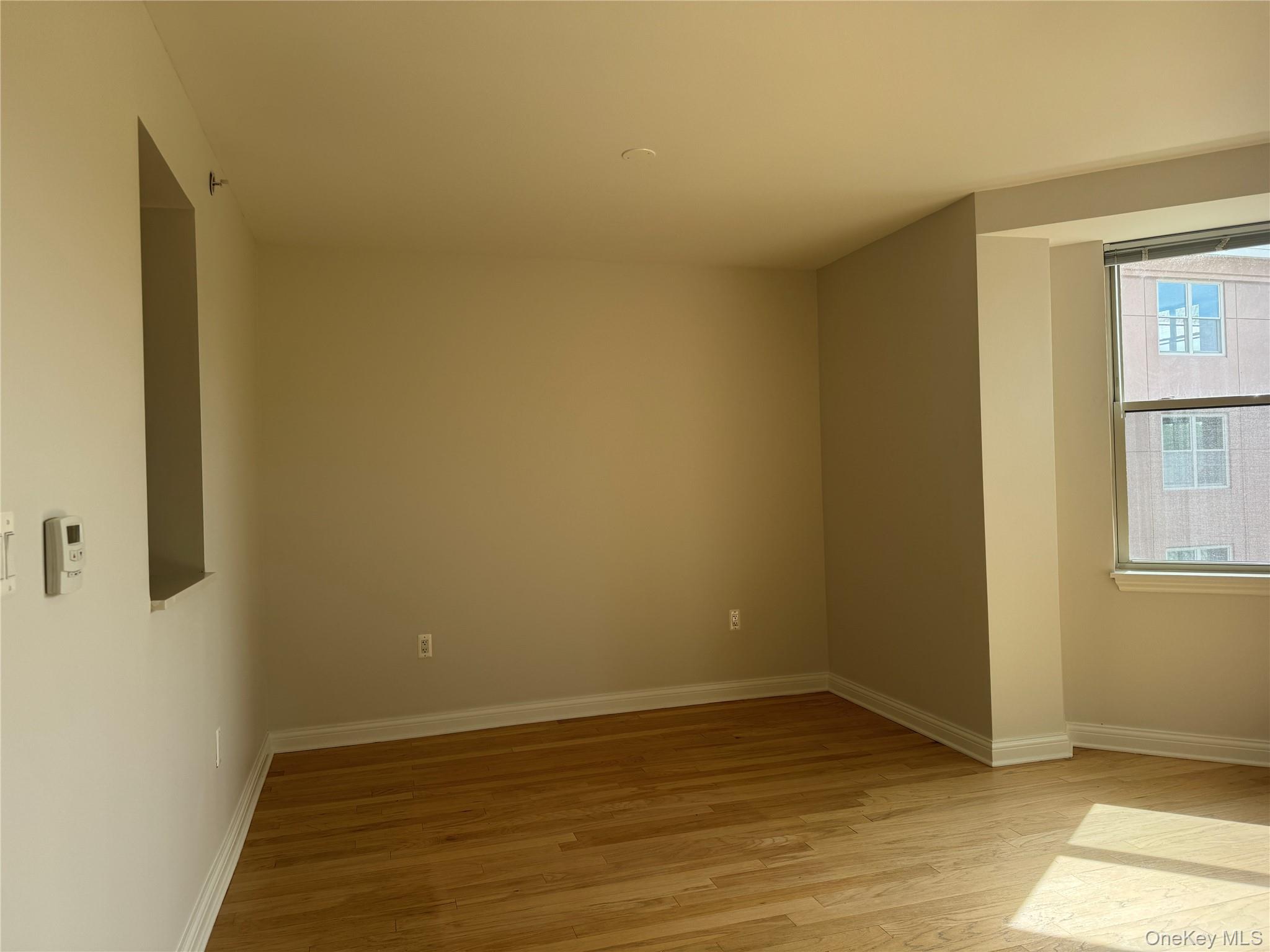 #9 photo, 300 E Overlook, Port Washington , NY 11050