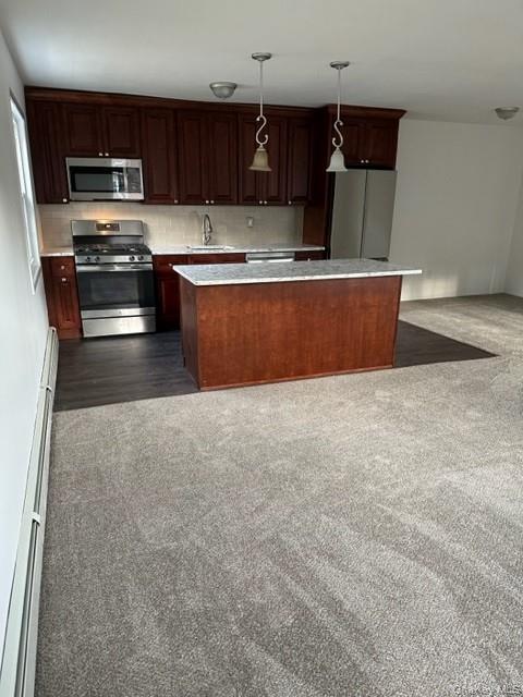 #2 photo, 460 Old Town Road, サフォーク郡 Port Jefferson Station , NY 11776