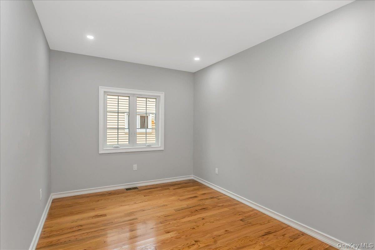 #14 photo, Rosedale, Rosedale , NY 11422