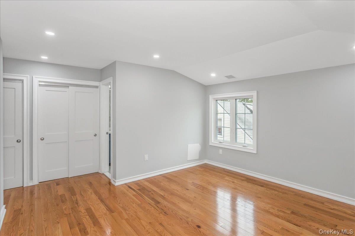 #20 photo, Rosedale, Rosedale , NY 11422