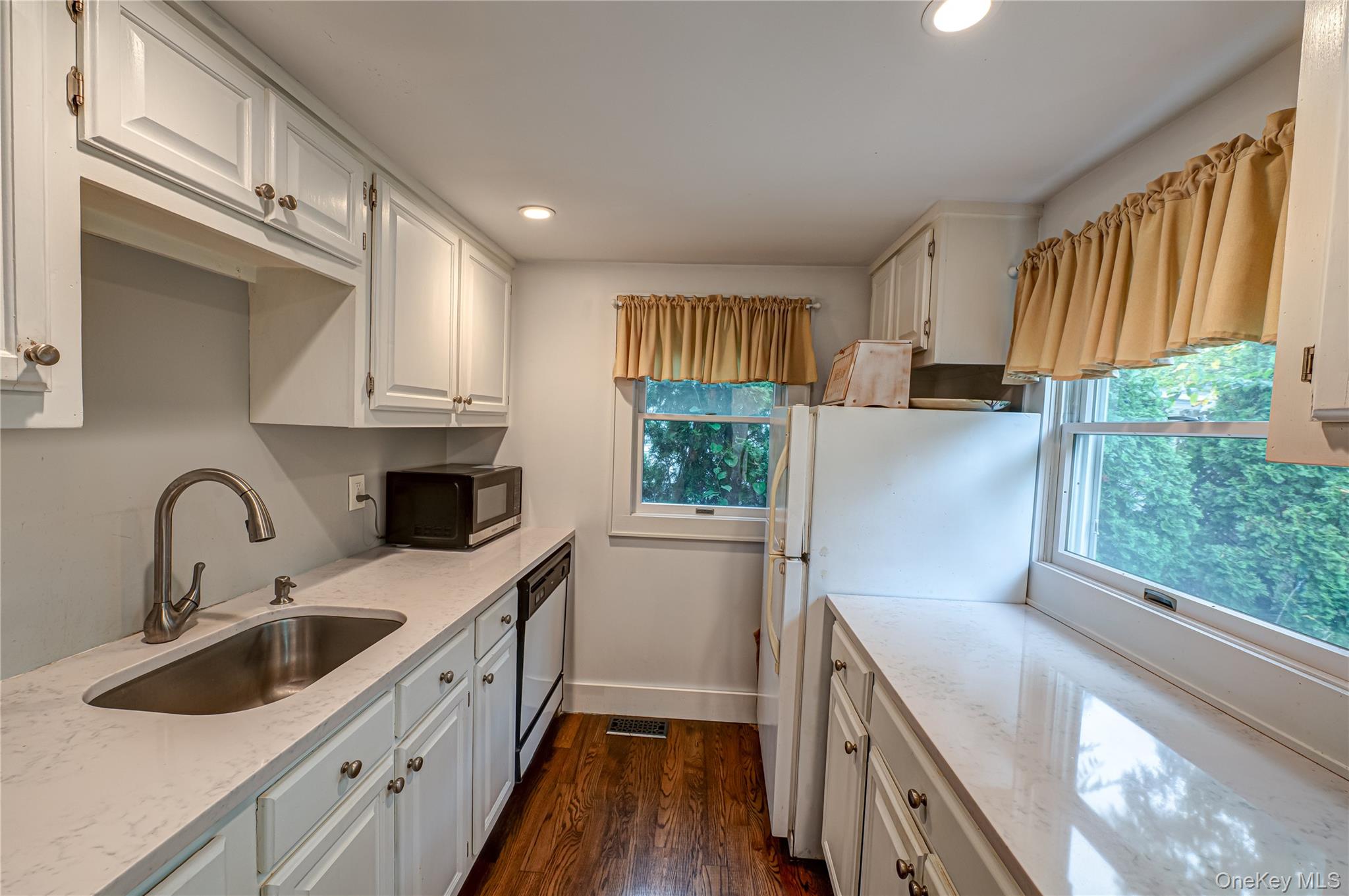 #11 photo, 130 Alder Drive, Kings Park , NY 11754