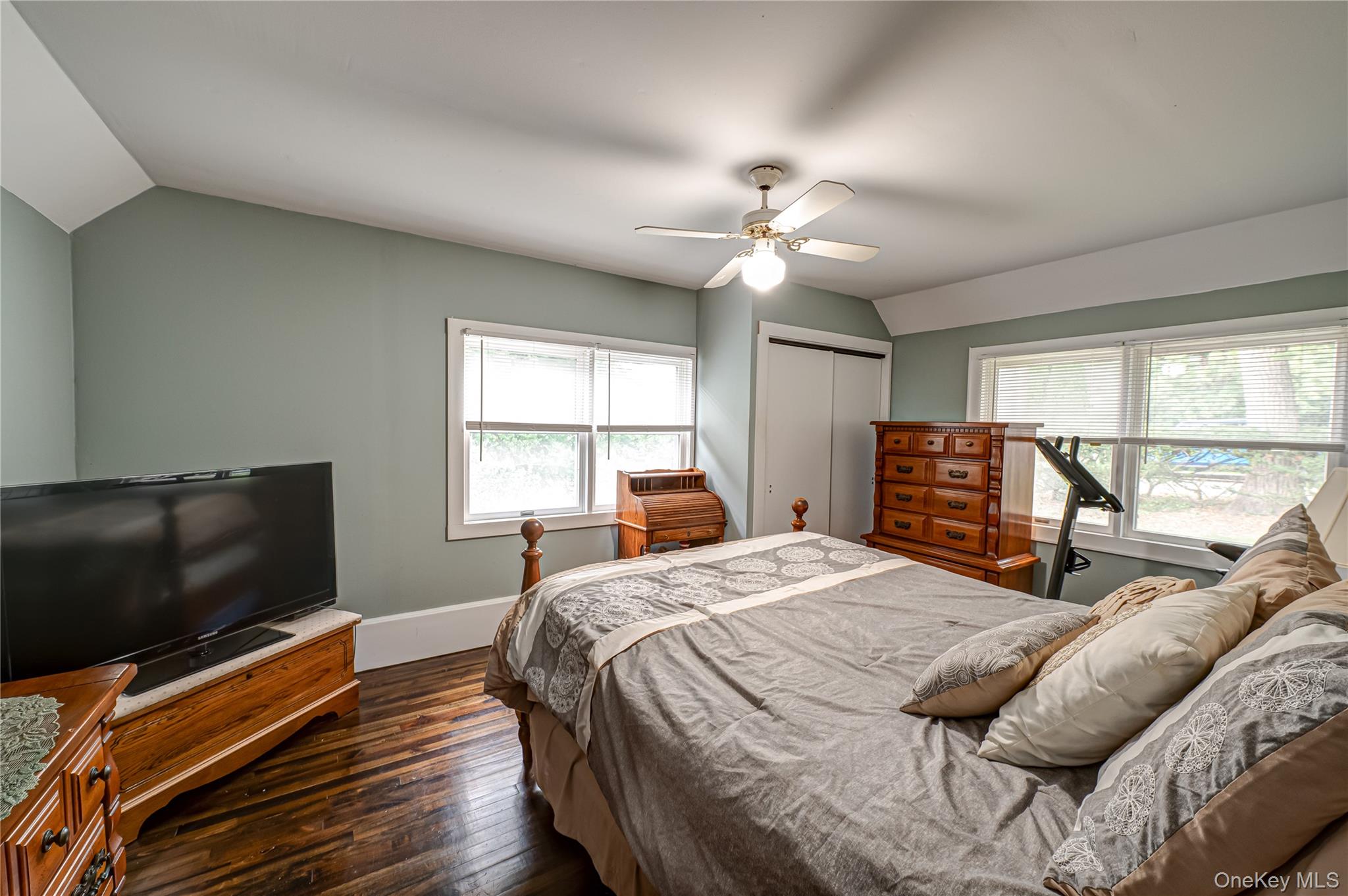 #19 photo, 130 Alder Drive, Kings Park , NY 11754