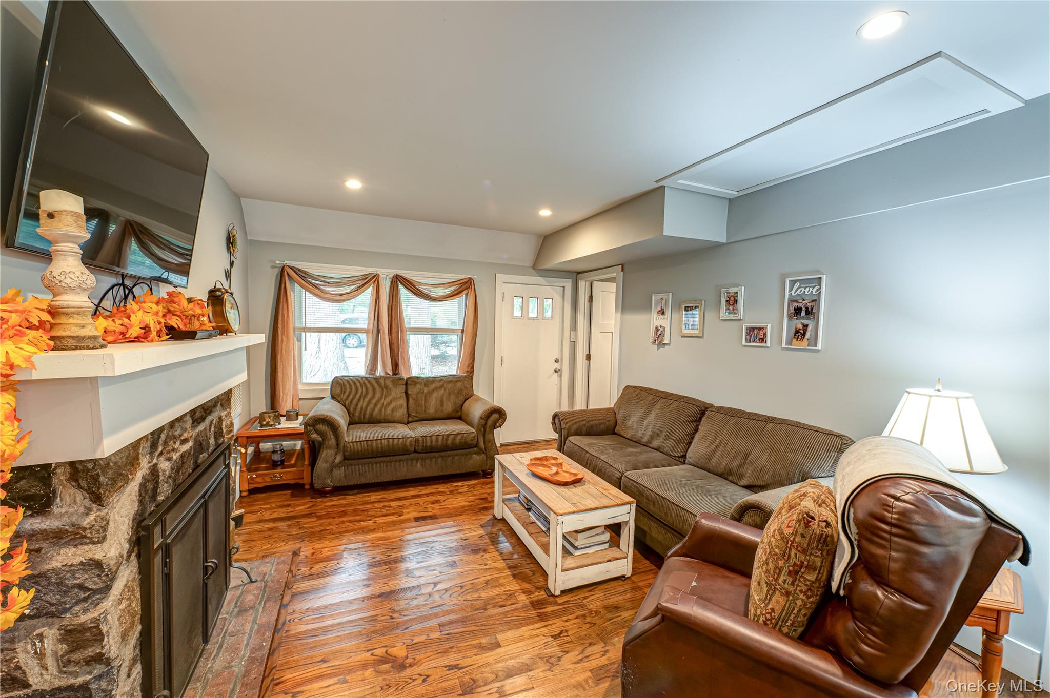 #5 photo, 130 Alder Drive, Kings Park , NY 11754