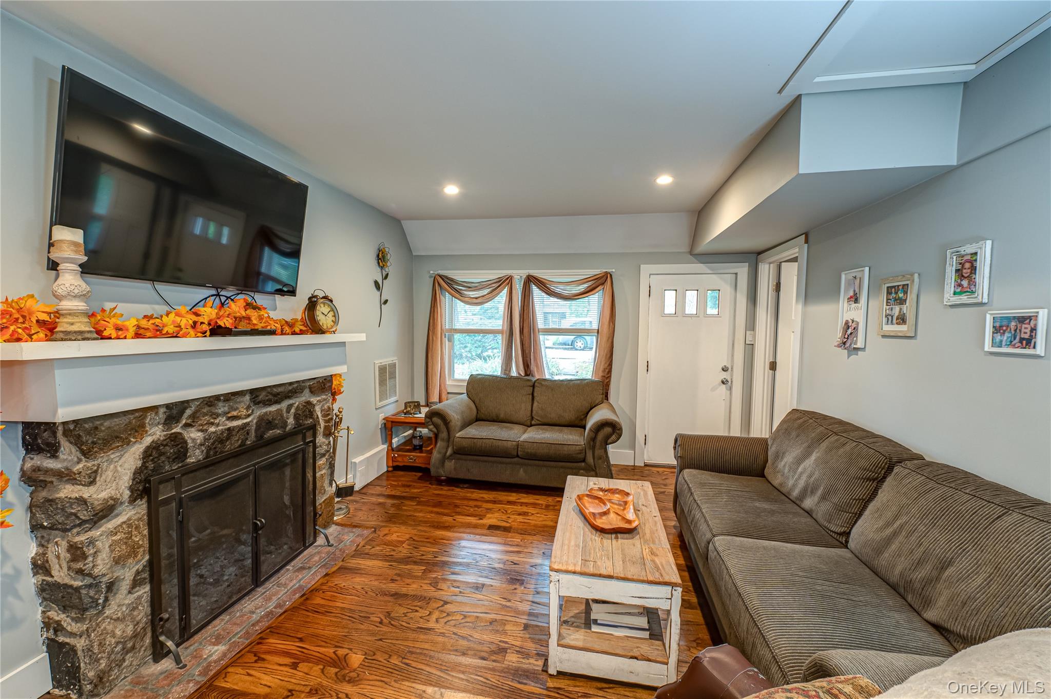 #6 photo, 130 Alder Drive, Kings Park , NY 11754