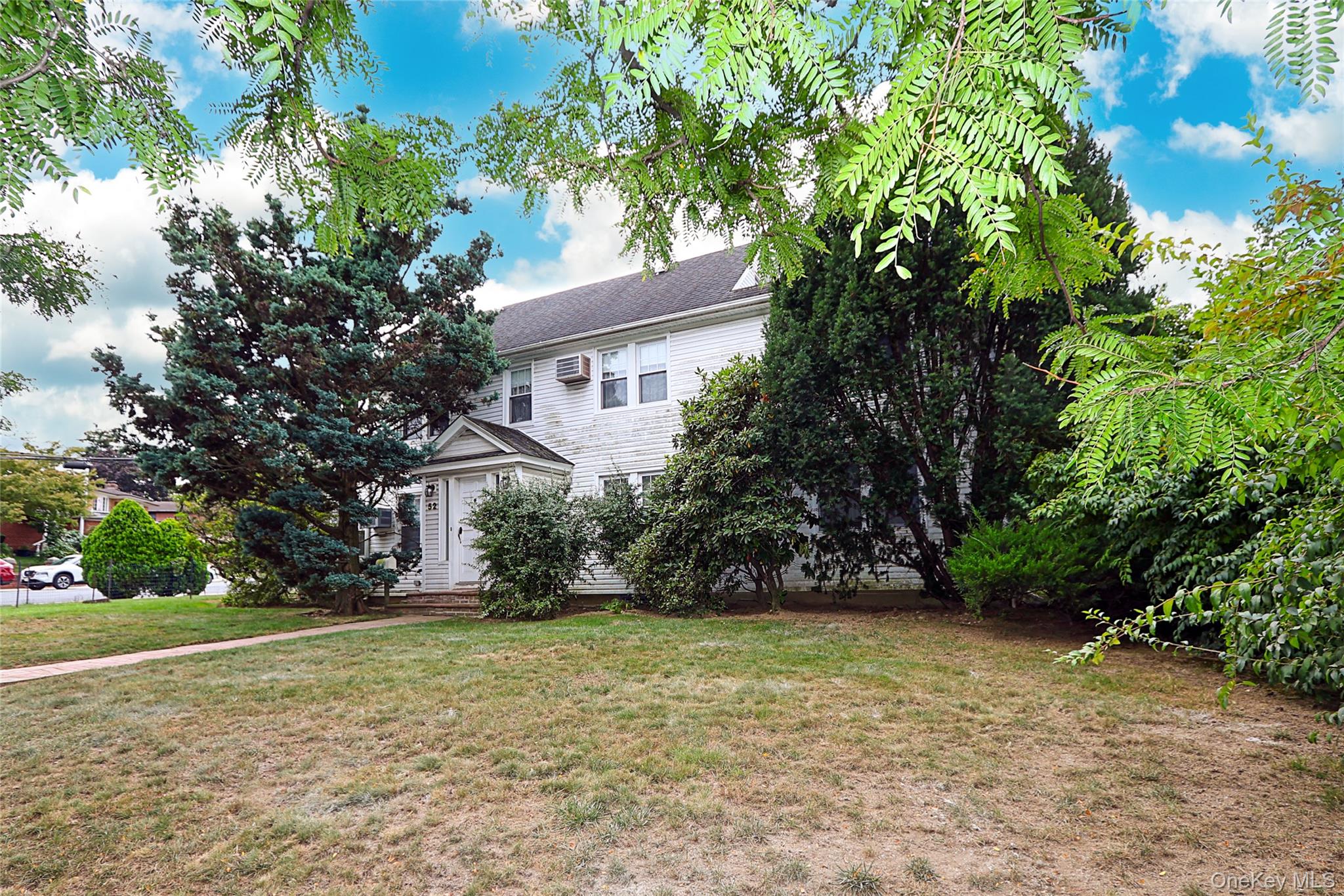 #5 photo, 52-50 Little Neck Parkway, Little Neck , NY 11362