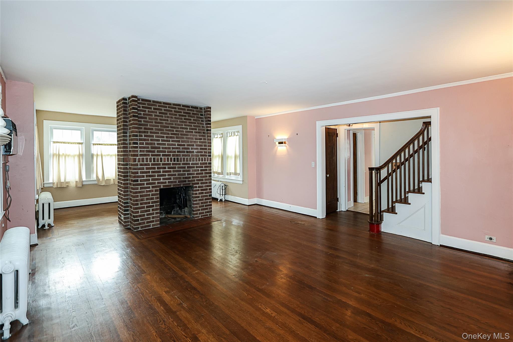 #6 photo, 52-50 Little Neck Parkway, Little Neck , NY 11362