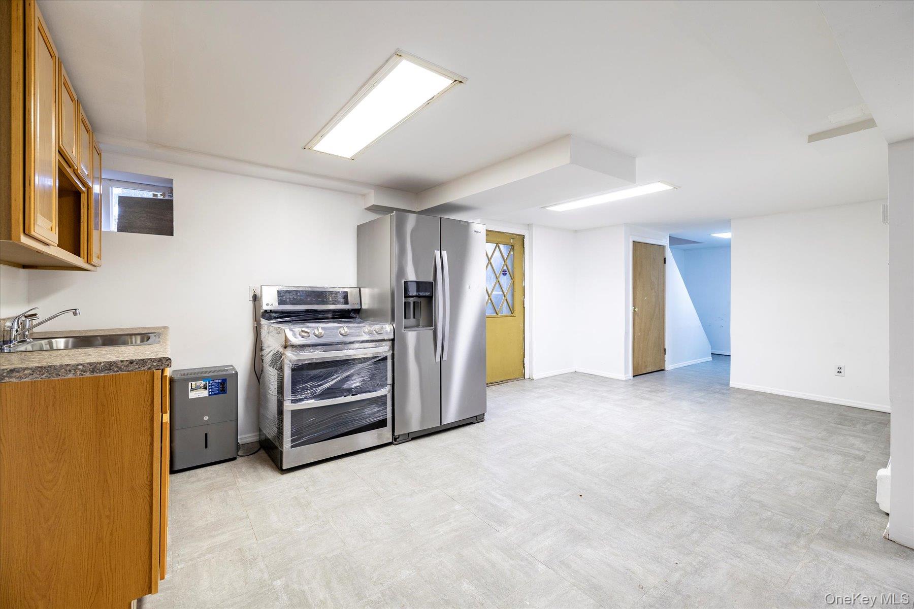 #19 photo, 118 Coolidge Avenue, Amityville , NY 11701