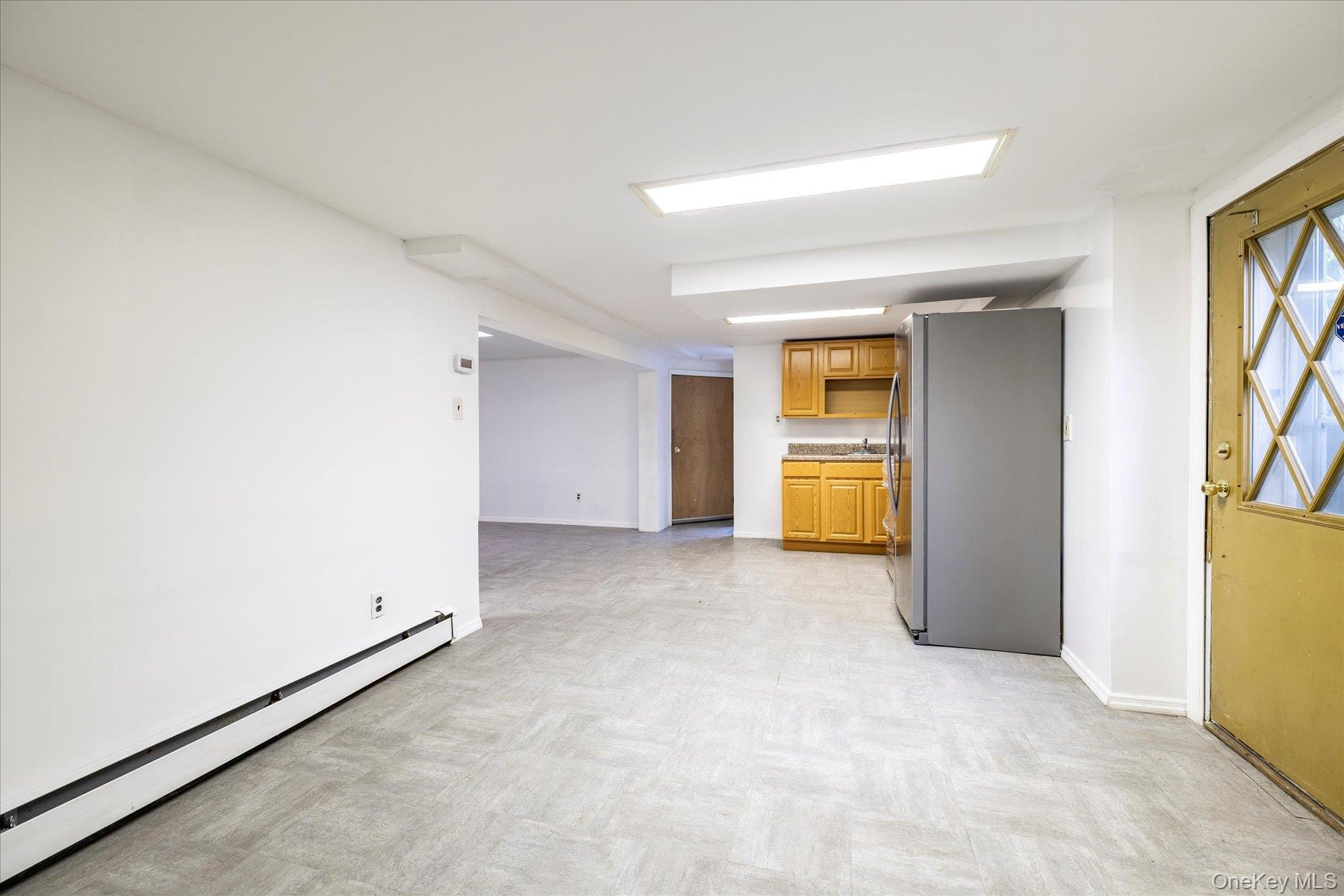 #20 photo, 118 Coolidge Avenue, Amityville , NY 11701