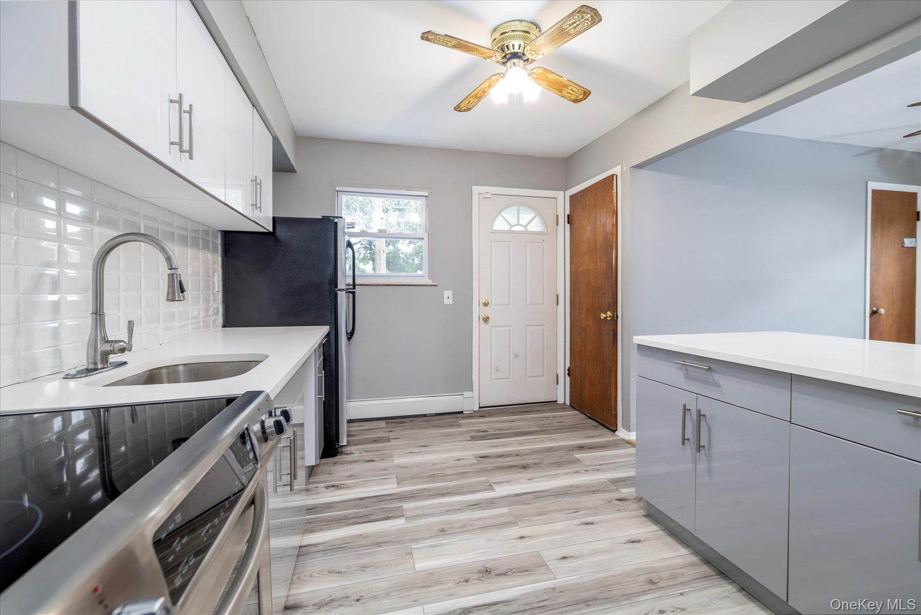 #9 photo, 118 Coolidge Avenue, Amityville , NY 11701