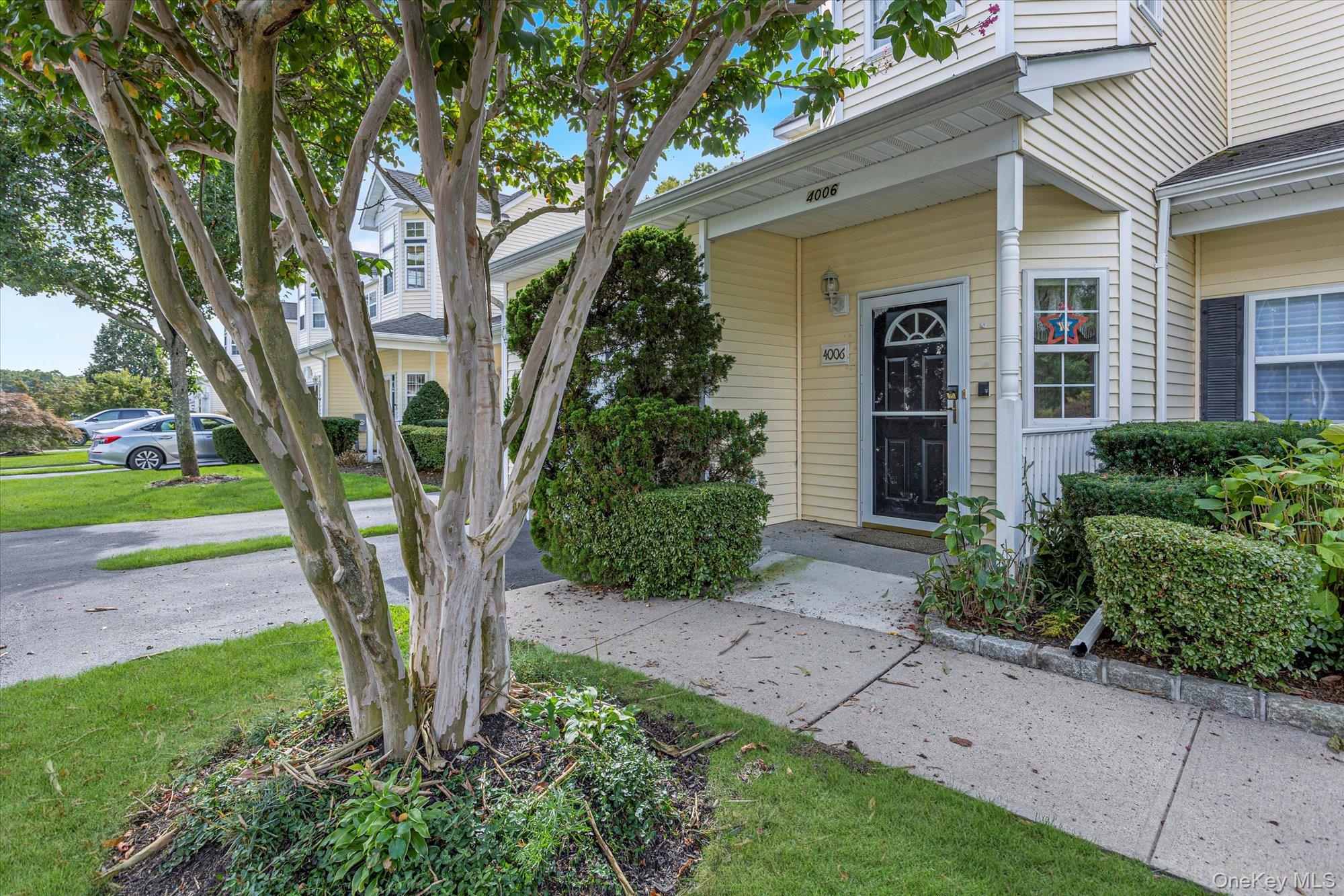 #2 photo, 4006 Saint Andrews, サフォーク郡 Riverhead , NY 11901